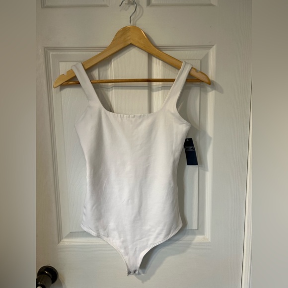 Abercrombie and Fitch White Bodysuit - New with tags - Picture 1 of 4